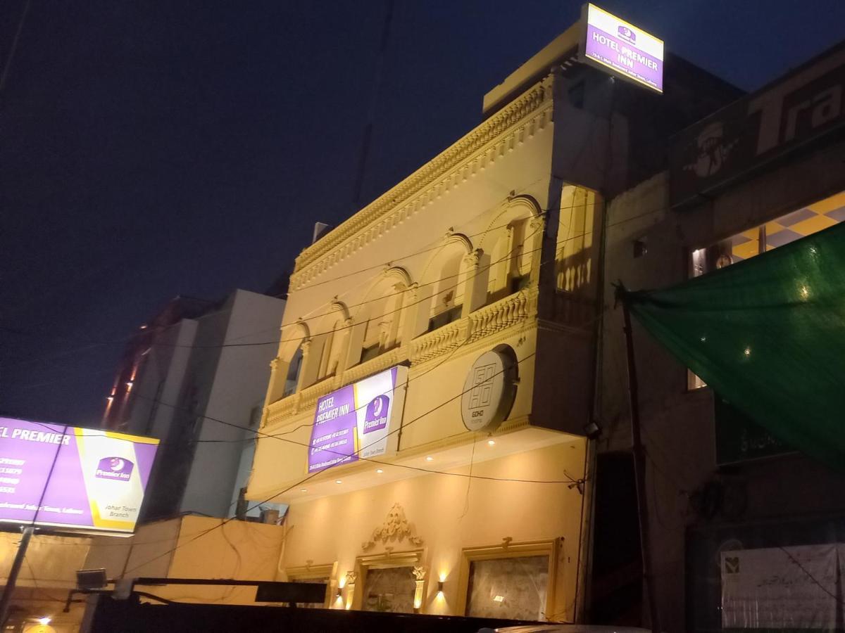 Premier Inn Johar Town Lahore Bagian luar foto